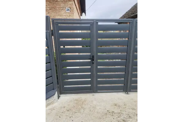 Ворота-жалюзі Преміум — брама-жалюзі, ціна 4000 грн/м²